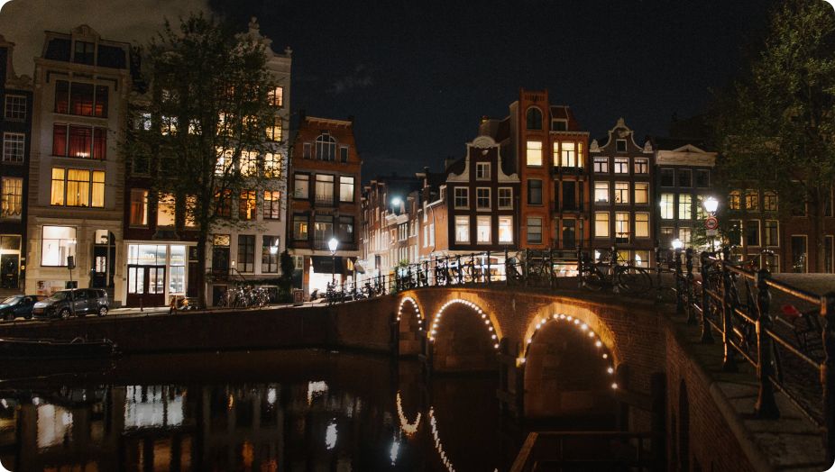 How Dutch Consumers Pay: Payment Trends in the Netherlands image